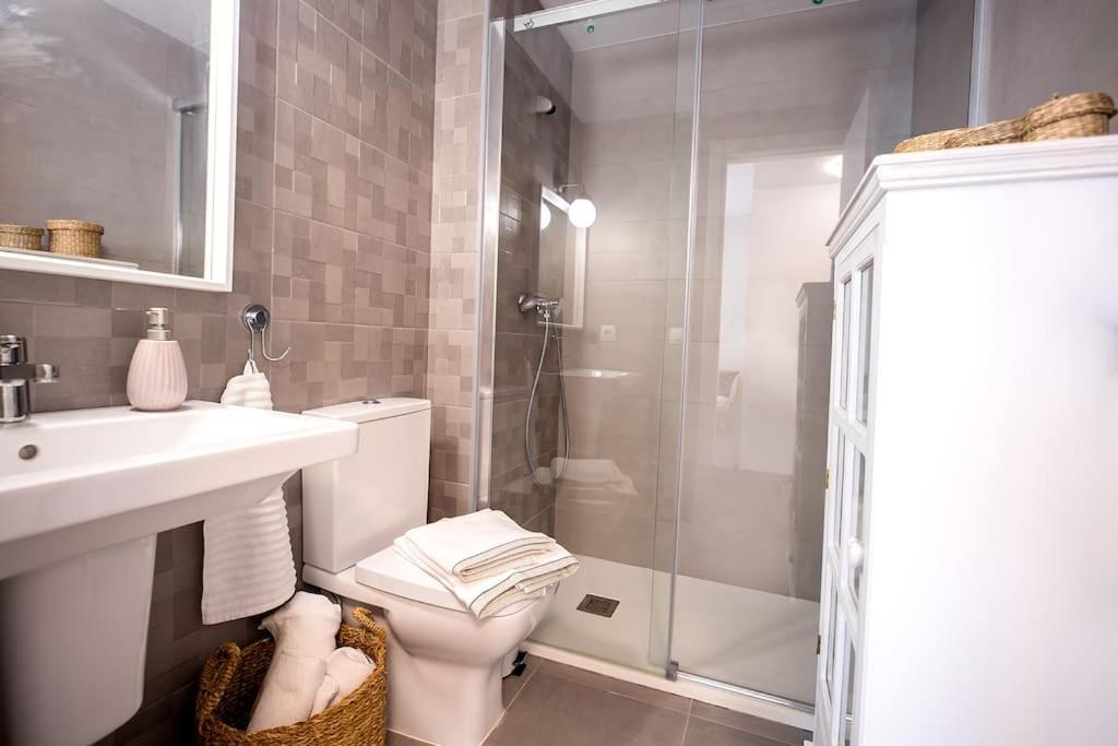 Appartamento Apartamento azul de Rota Esterno foto